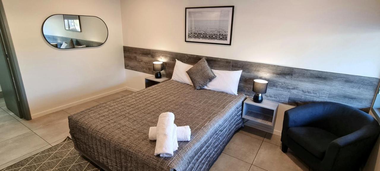 Y Motels Gympie Bagian luar foto