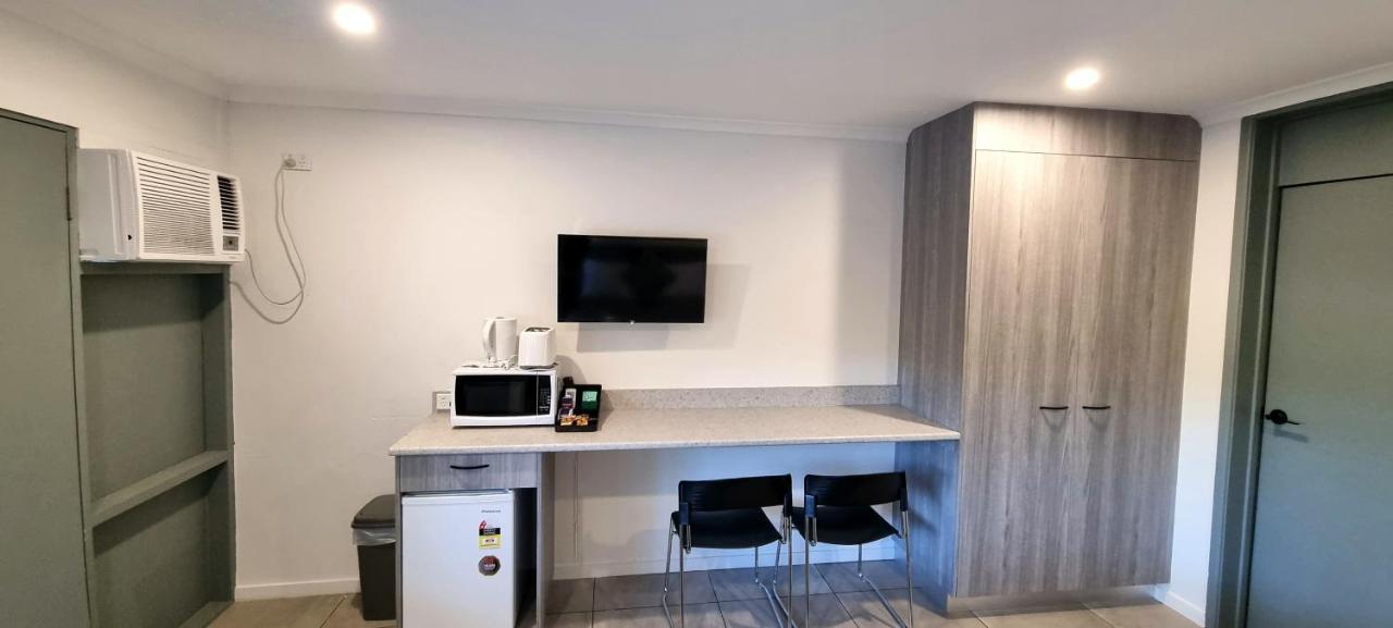 Y Motels Gympie Bagian luar foto