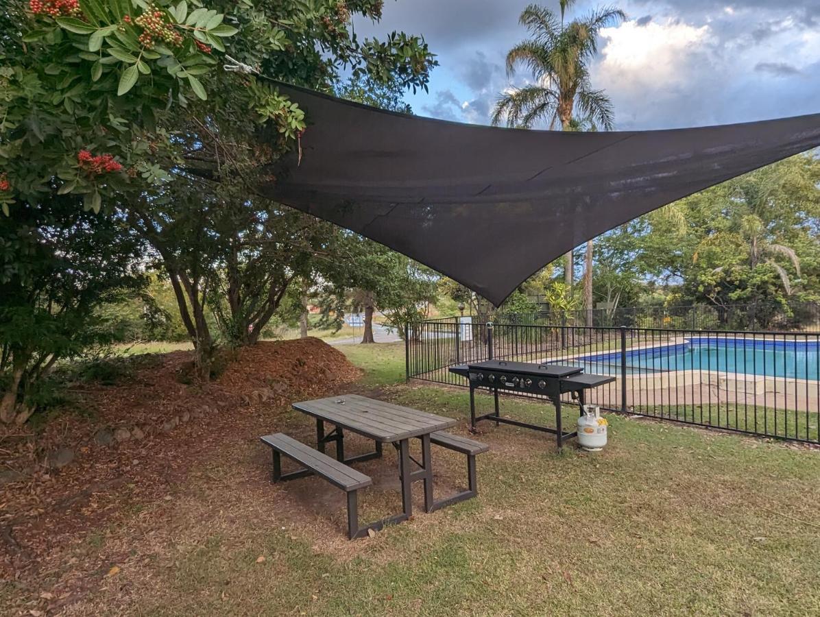 Y Motels Gympie Bagian luar foto